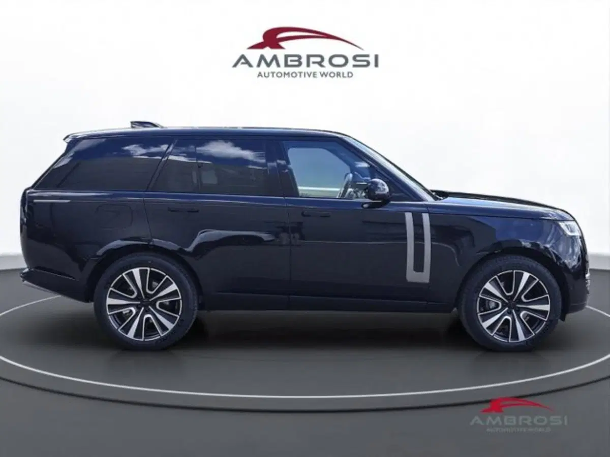 Land Rover Range Rover nuova a Perugia (5)
