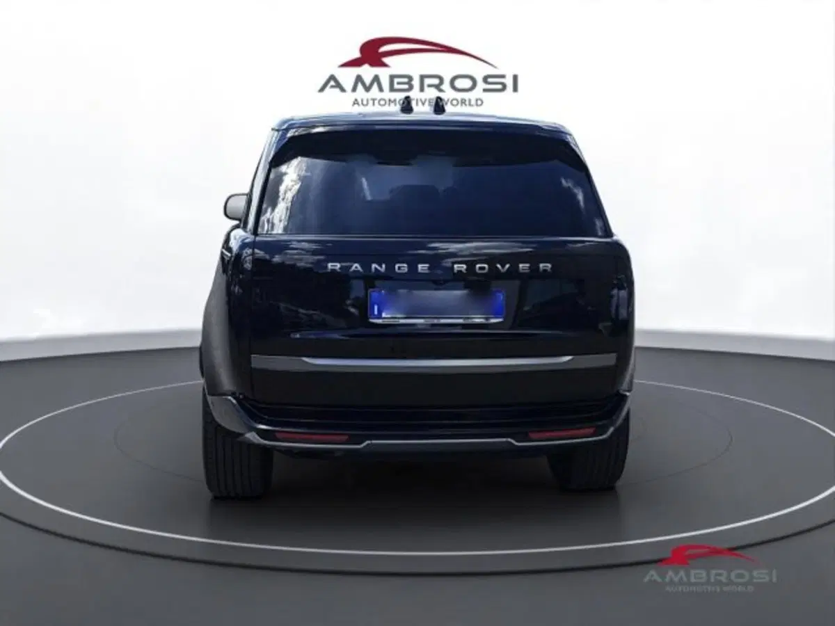 Land Rover Range Rover nuova a Perugia (8)