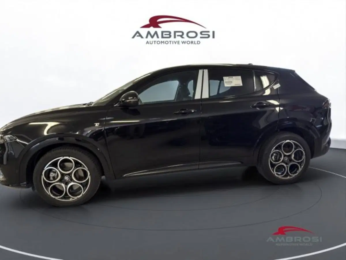 Alfa Romeo Tonale nuova a Perugia (6)