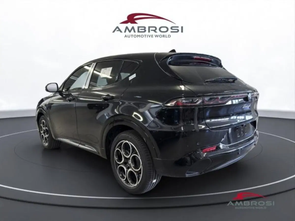 Alfa Romeo Tonale nuova a Perugia (4)