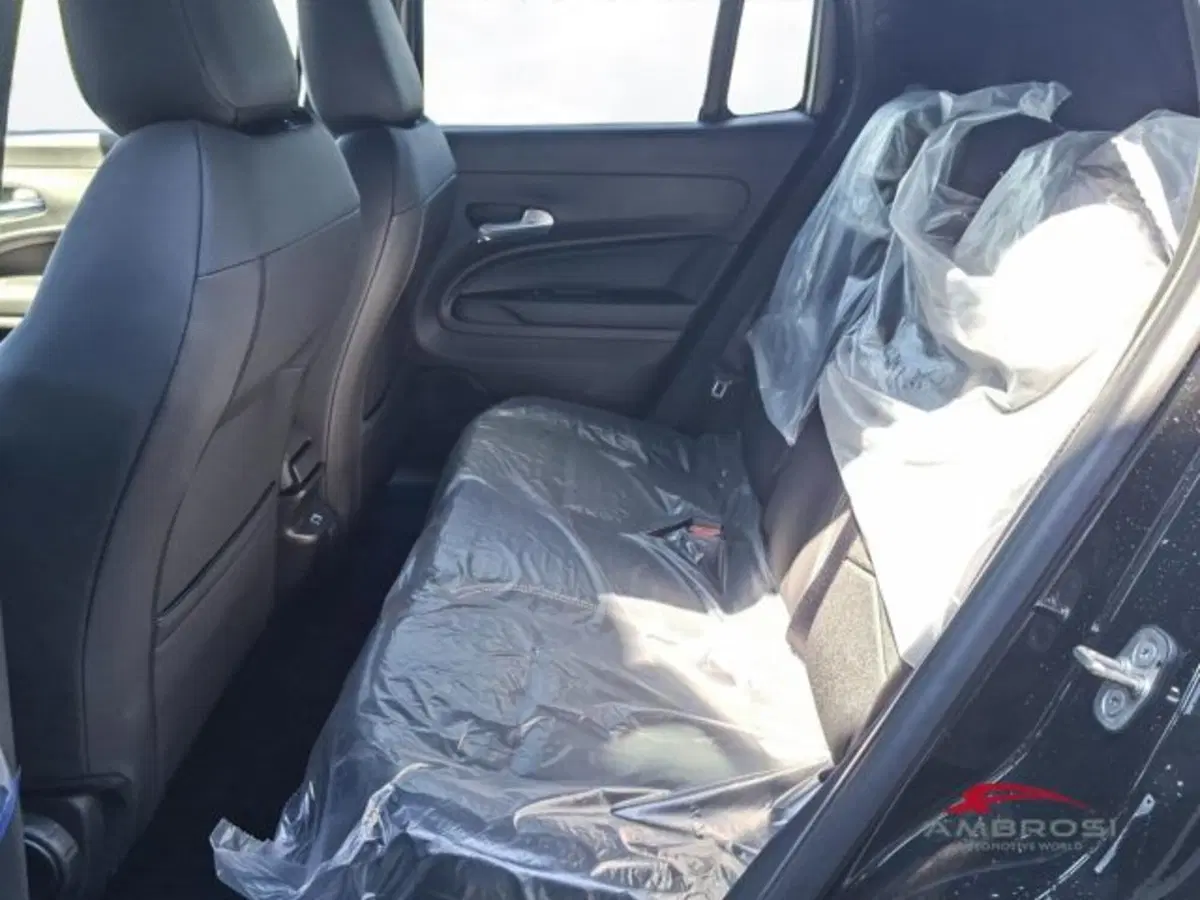 Jeep Avenger nuova a Perugia (11)