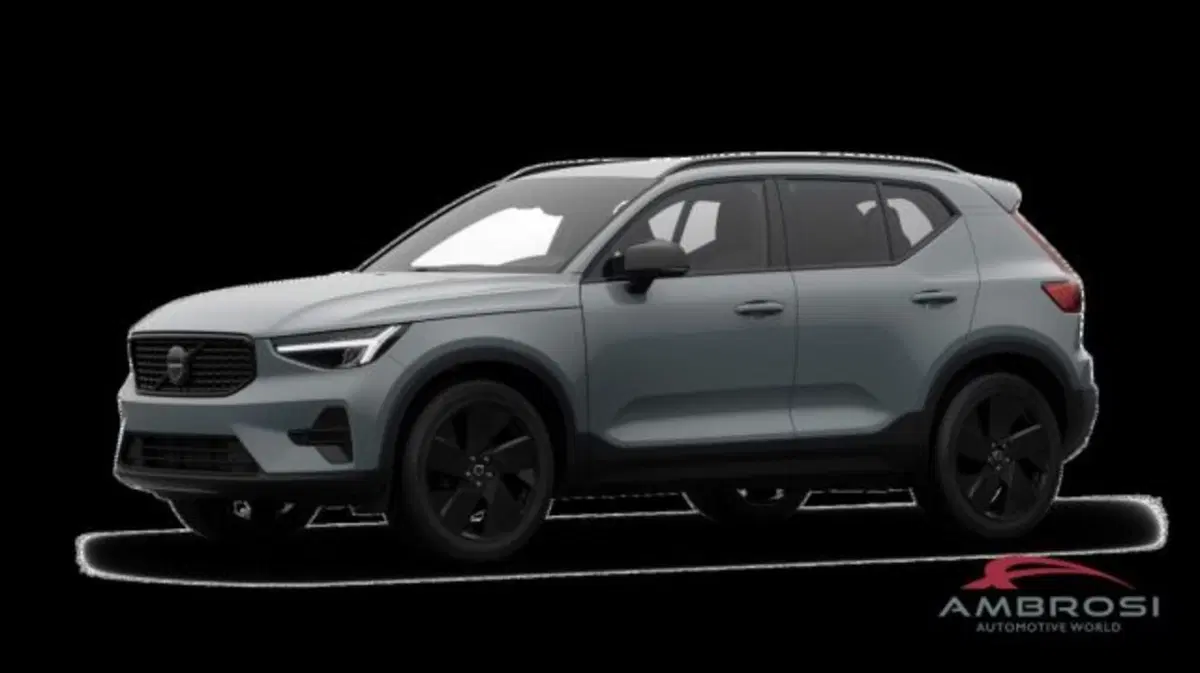 Volvo XC40 nuova a Perugia