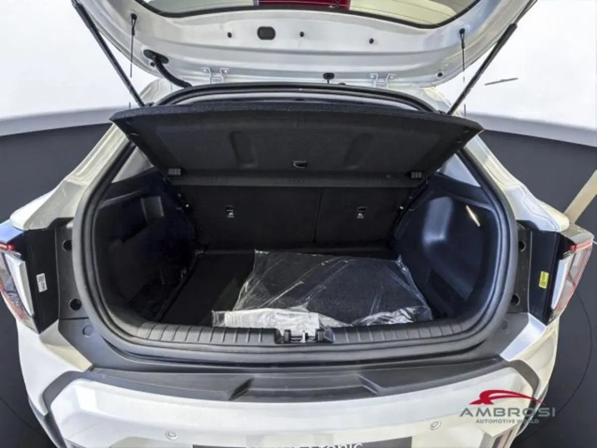 Kia Stonic nuova a Perugia (9)