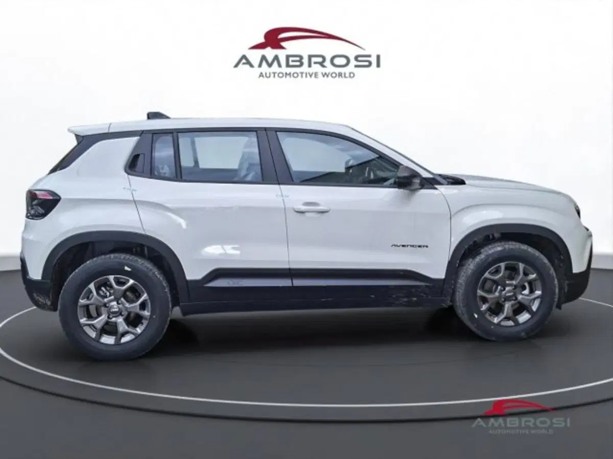 Jeep Avenger nuova a Perugia (5)