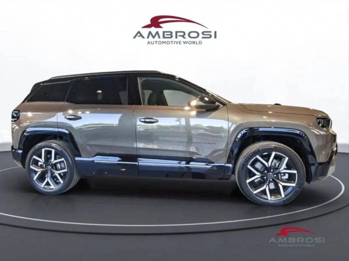 Jeep Compass nuova a Perugia (5)