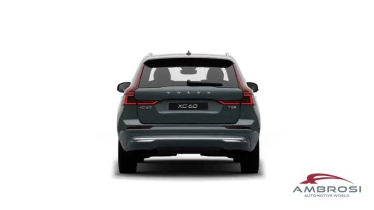 Volvo XC60 nuova a Perugia (4)