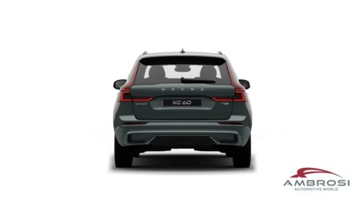 Volvo XC60 nuova a Perugia (4)
