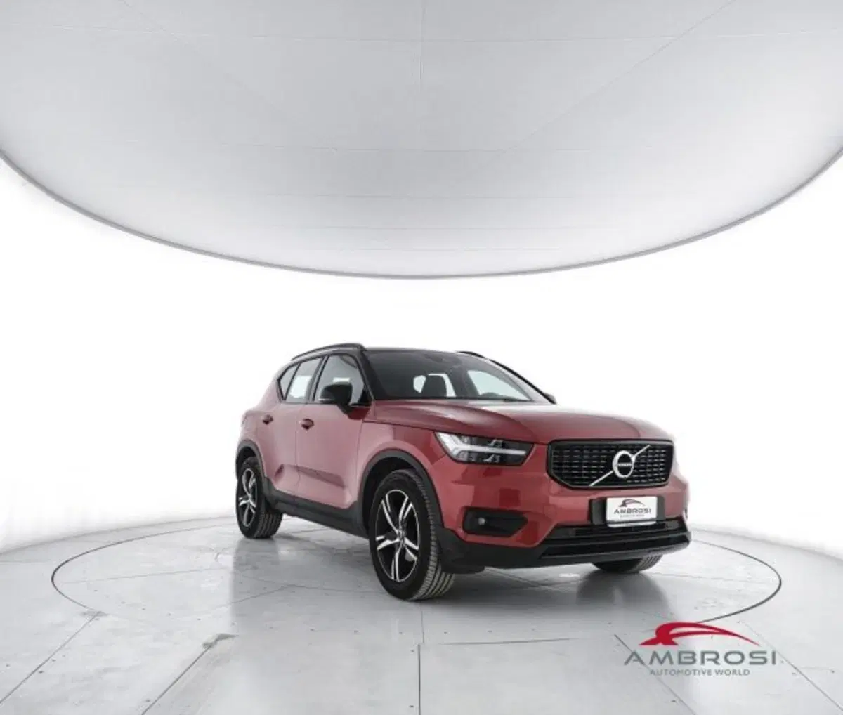 Volvo XC40 usata a Perugia (2)