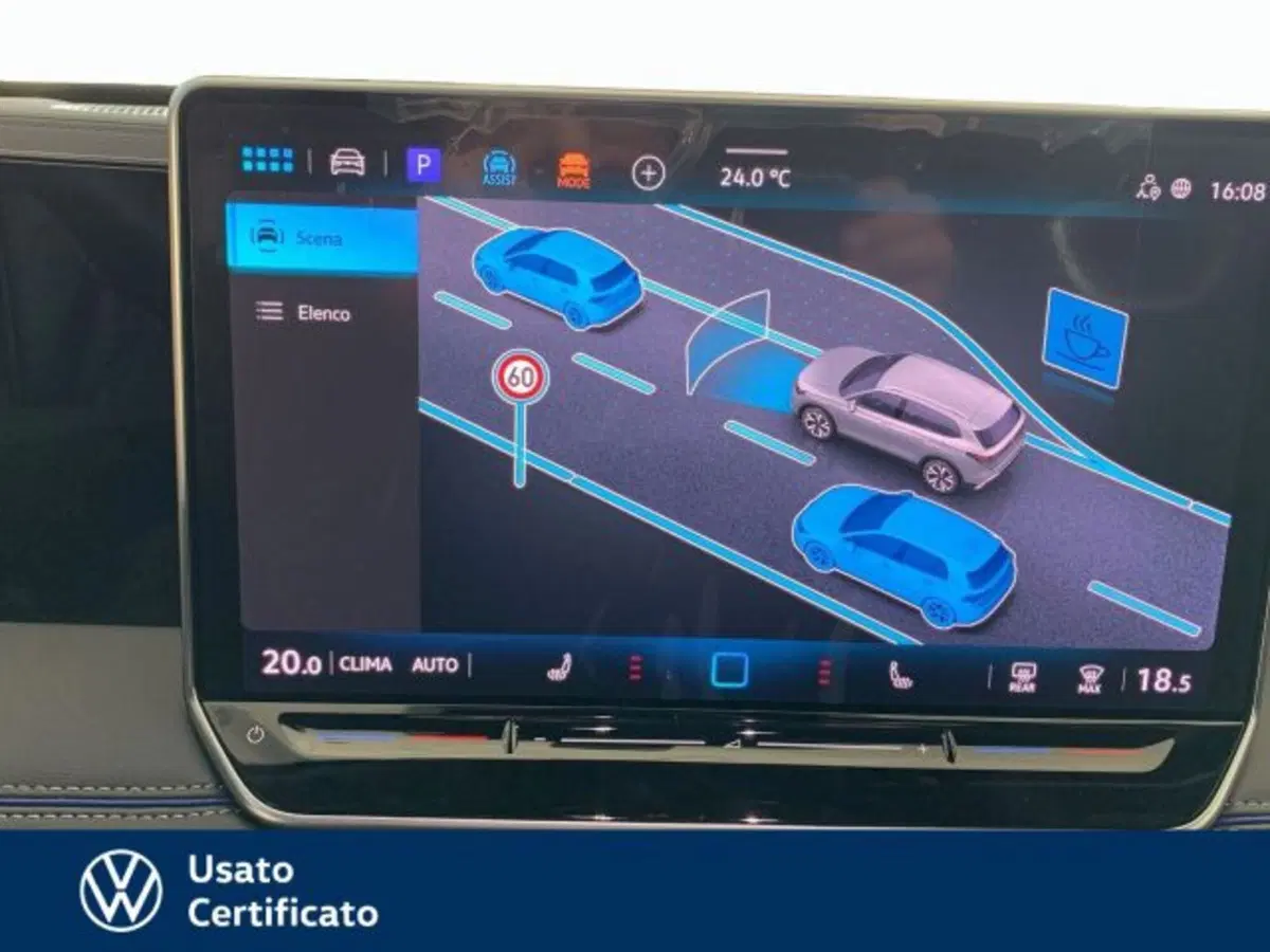 Volkswagen Tiguan nuova a Vicenza (13)