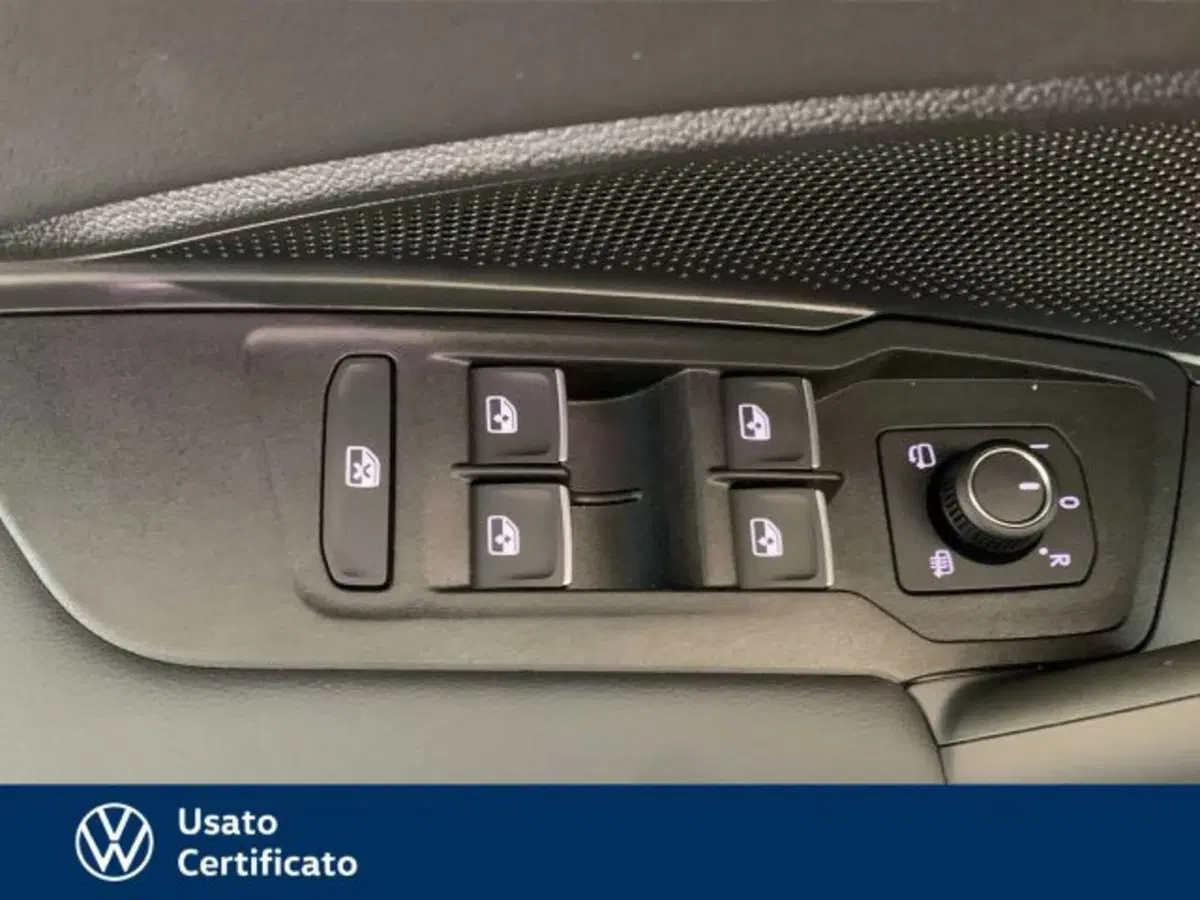 Volkswagen Tiguan nuova a Vicenza (19)