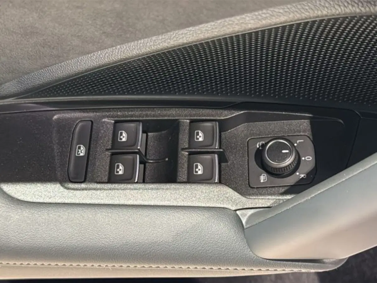 Volkswagen Tiguan nuova a Vicenza (12)