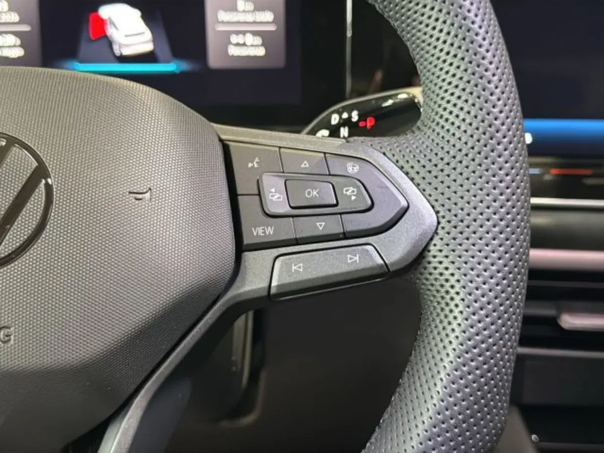 Volkswagen Tiguan nuova a Vicenza (18)