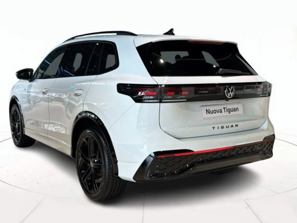 Volkswagen Tiguan nuova a Vicenza (5)
