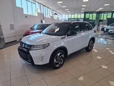 Suzuki Vitara 1.4h Top 4wd allgrip 110cv nuova a Reggio nell'Emilia