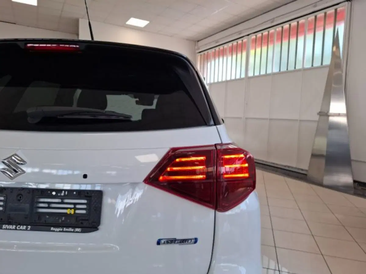 Suzuki Vitara nuova a Reggio Emilia (19)