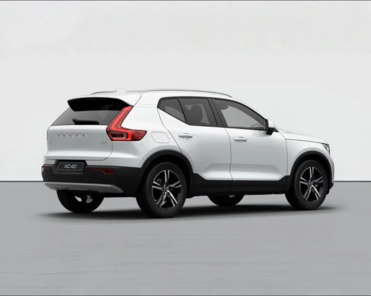 Volvo XC40 nuova a Treviso (6)