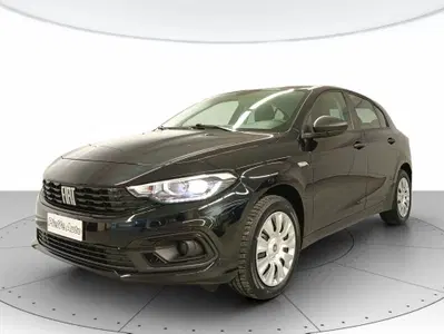 Fiat Tipo Tipo 5p 1.5 t4 hybrid (Red) 130cv dct nuova a San Benedetto del Tronto