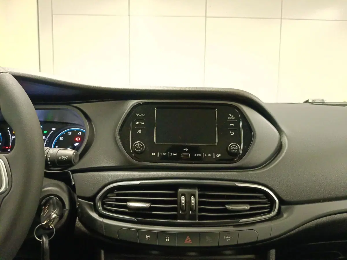 Fiat Tipo nuova a Ascoli Piceno (19)