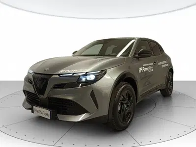 Alfa Romeo Junior 1.2 ibrida 145cv edct6 del 2025 usata a San Benedetto del Tronto
