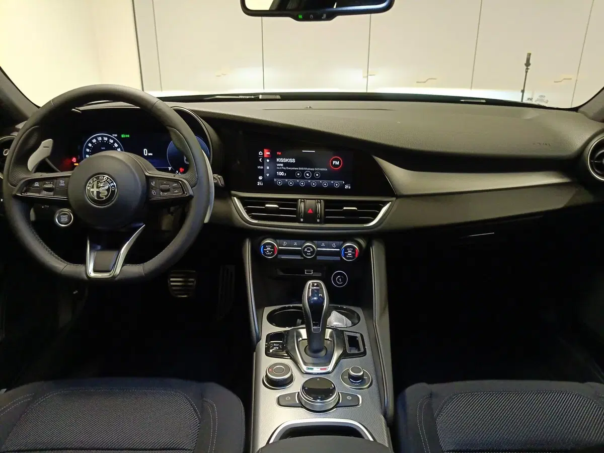 Alfa Romeo Giulia nuova a Ascoli Piceno (14)