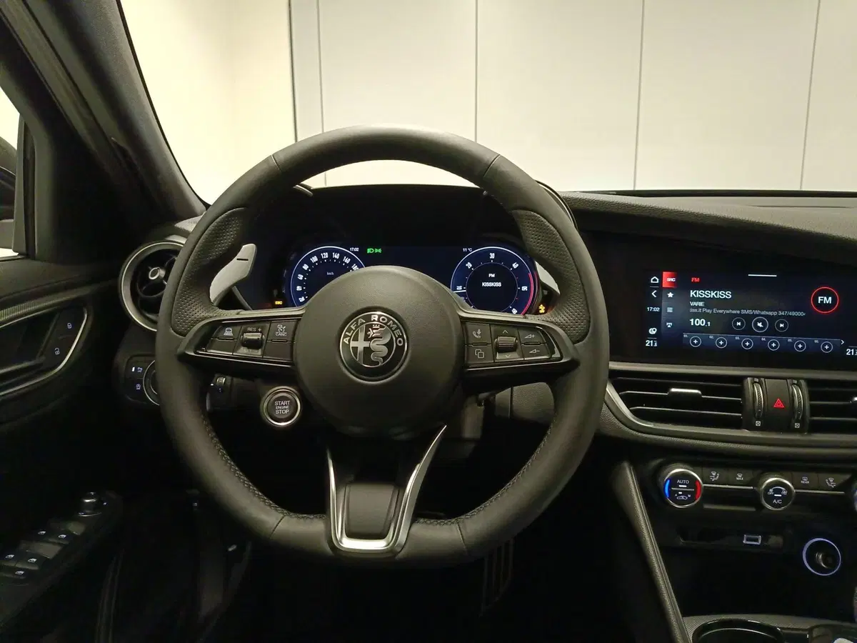 Alfa Romeo Giulia nuova a Ascoli Piceno (15)