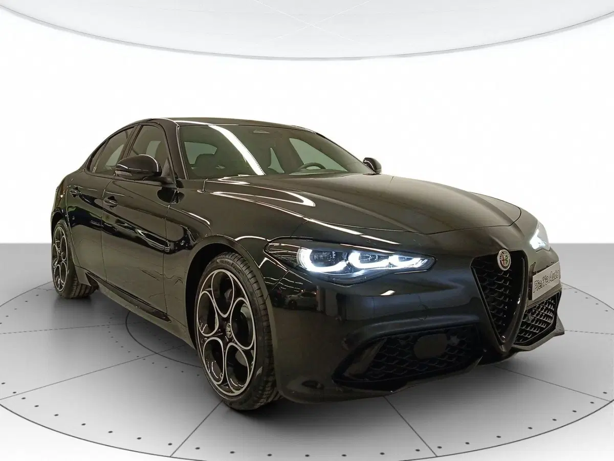 Alfa Romeo Giulia nuova a Ascoli Piceno (6)