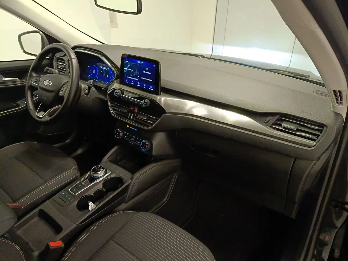 Ford Kuga usata a Ascoli Piceno (12)