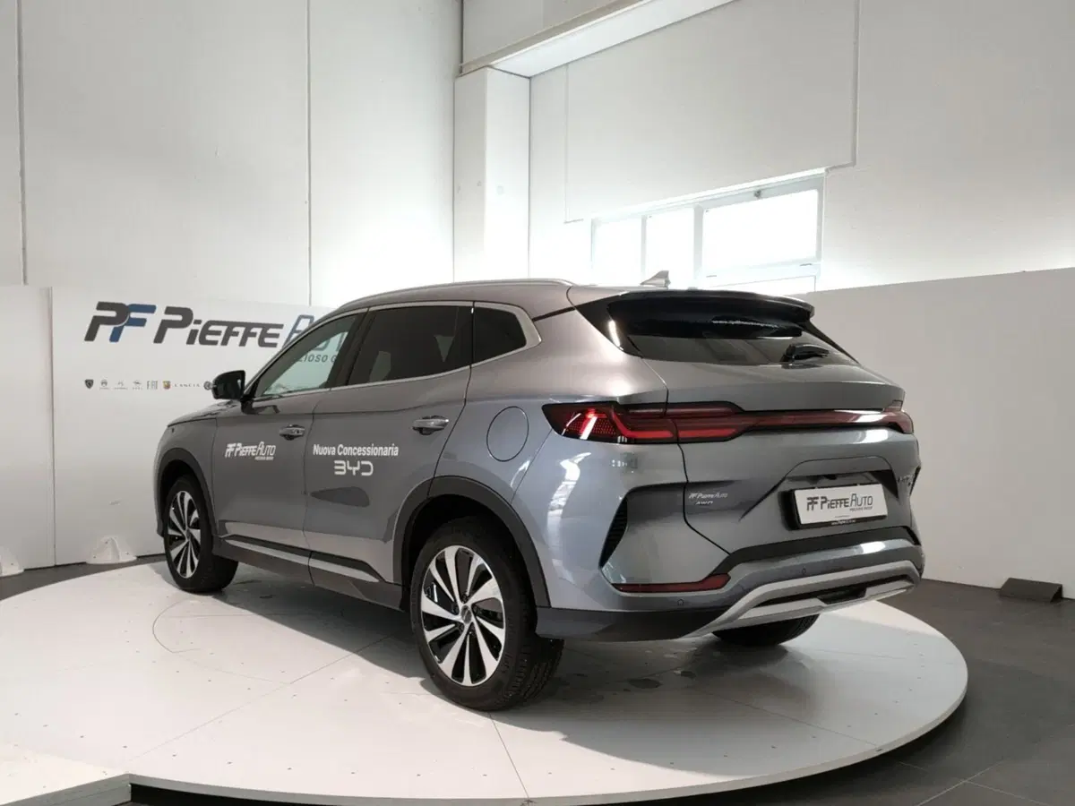 Byd Seal U DM-i usata a Ascoli Piceno (3)