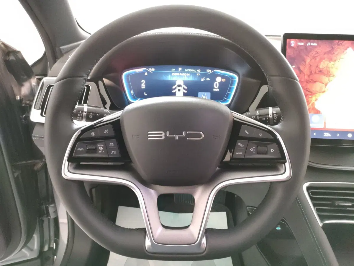 Byd Seal U DM-i usata a Ascoli Piceno (17)
