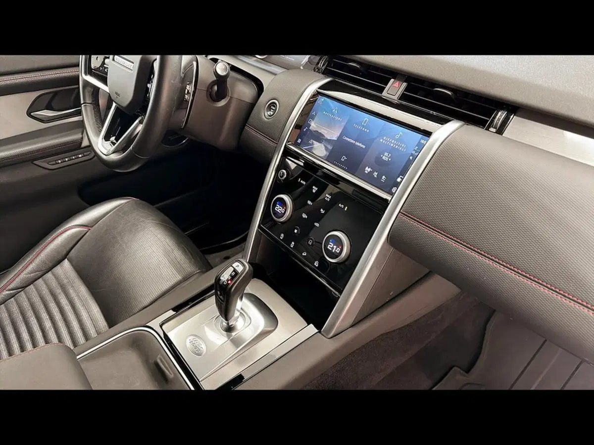 Land Rover Discovery Sport usata a Varese (13)