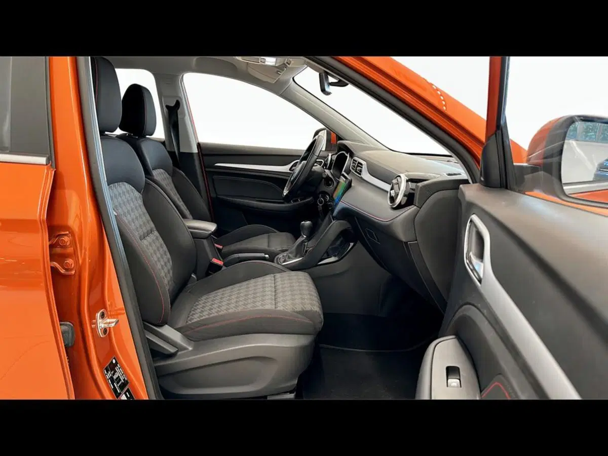 Mg ZS usata a Varese (3)
