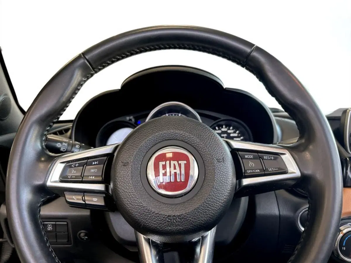 Fiat 124 spider usata a Piacenza (12)