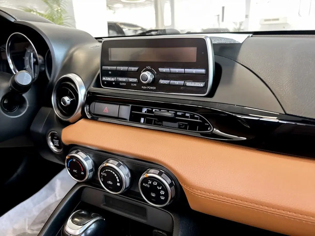 Fiat 124 spider usata a Piacenza (13)