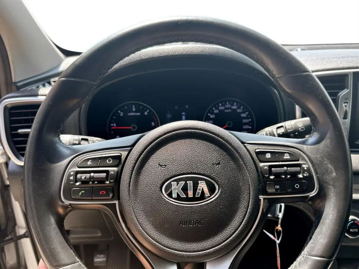Kia Sportage usata a Piacenza (12)