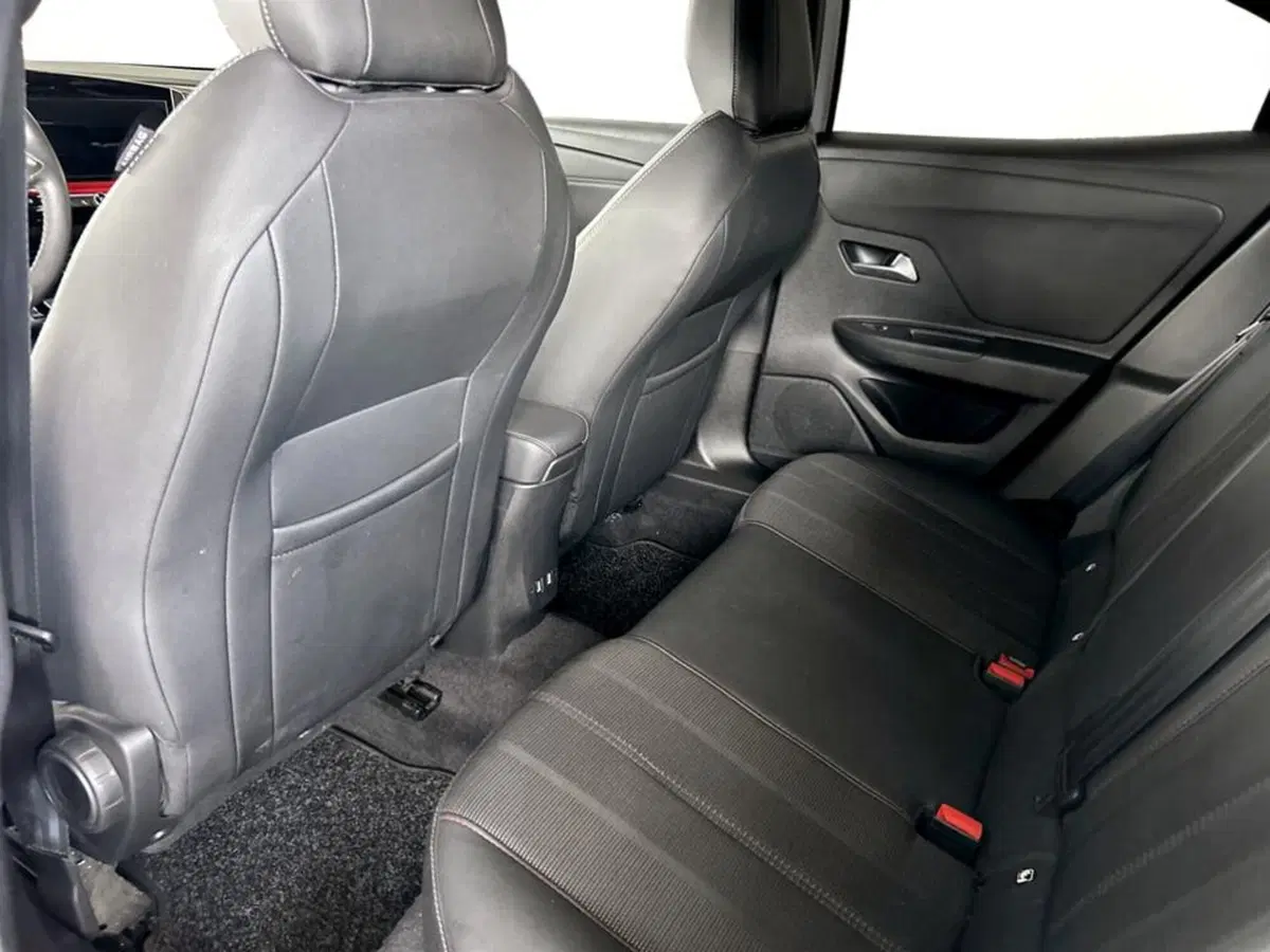 Opel Mokka usata a Piacenza (10)