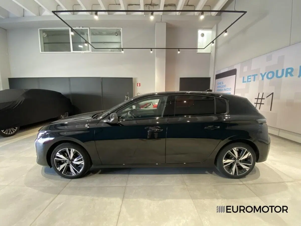 Peugeot 308 usata a Bari (11)