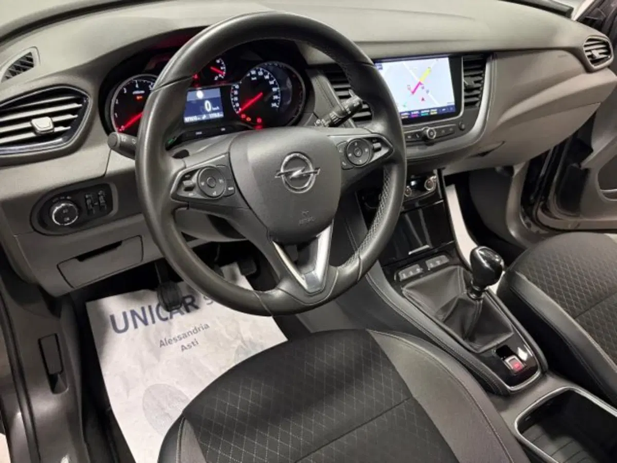 Opel Grandland X usata a Cuneo (10)