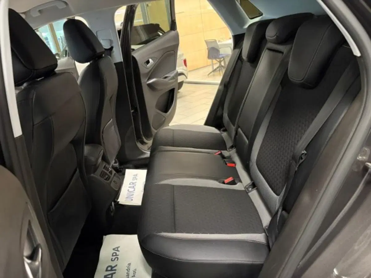 Opel Grandland X usata a Cuneo (14)