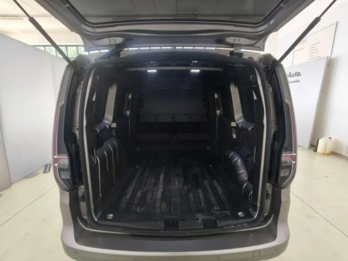 Volkswagen Veicoli Commerciali Caddy usata a Cuneo (12)