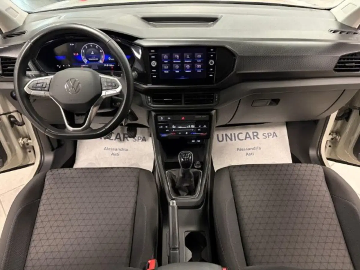 Volkswagen T-Cross usata a Cuneo (9)