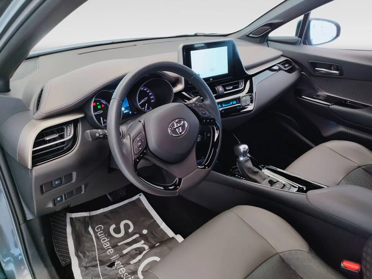 Toyota Toyota C-HR usata a Ascoli Piceno (15)