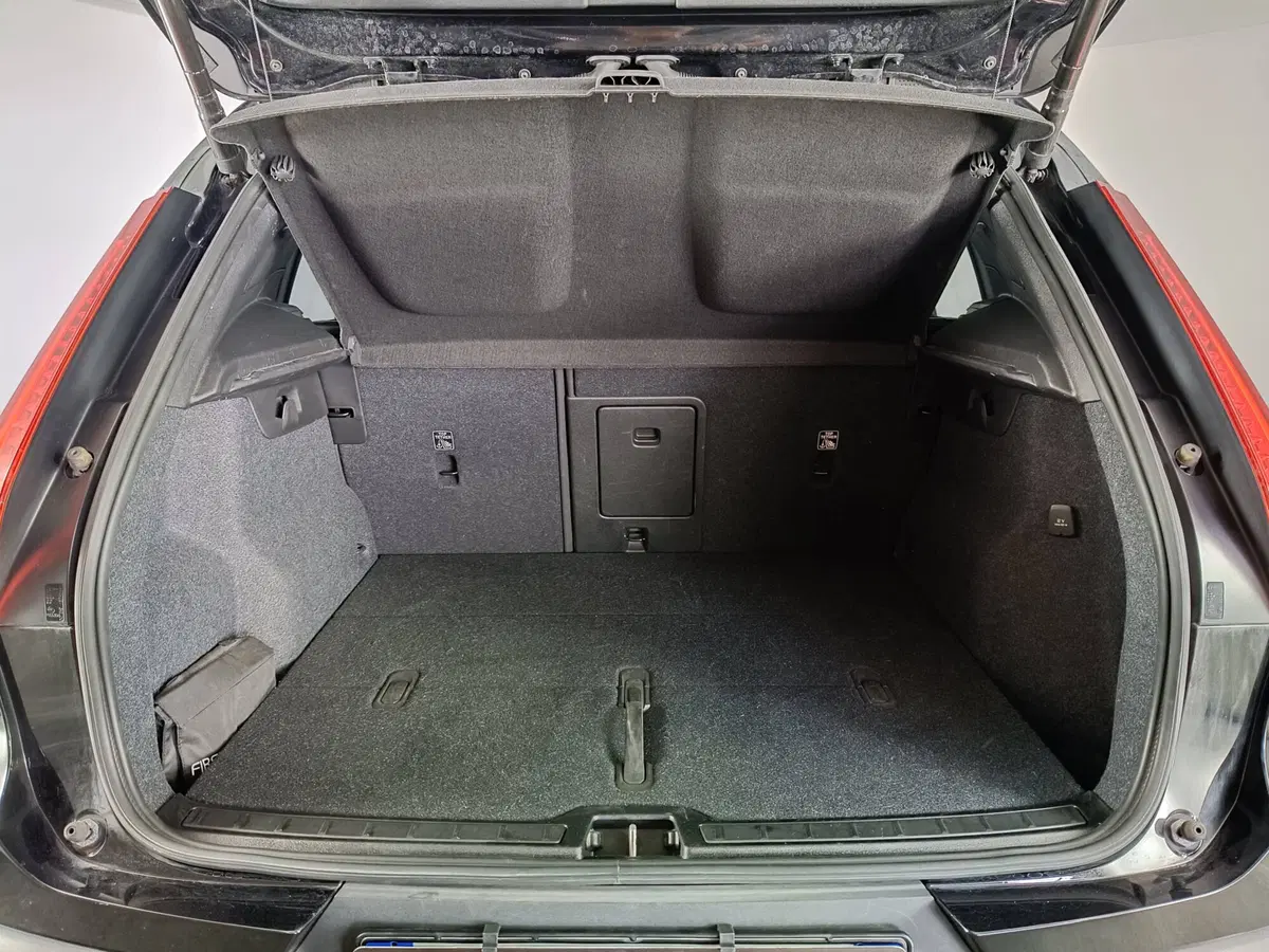 Volvo XC40 usata a Ascoli Piceno (19)