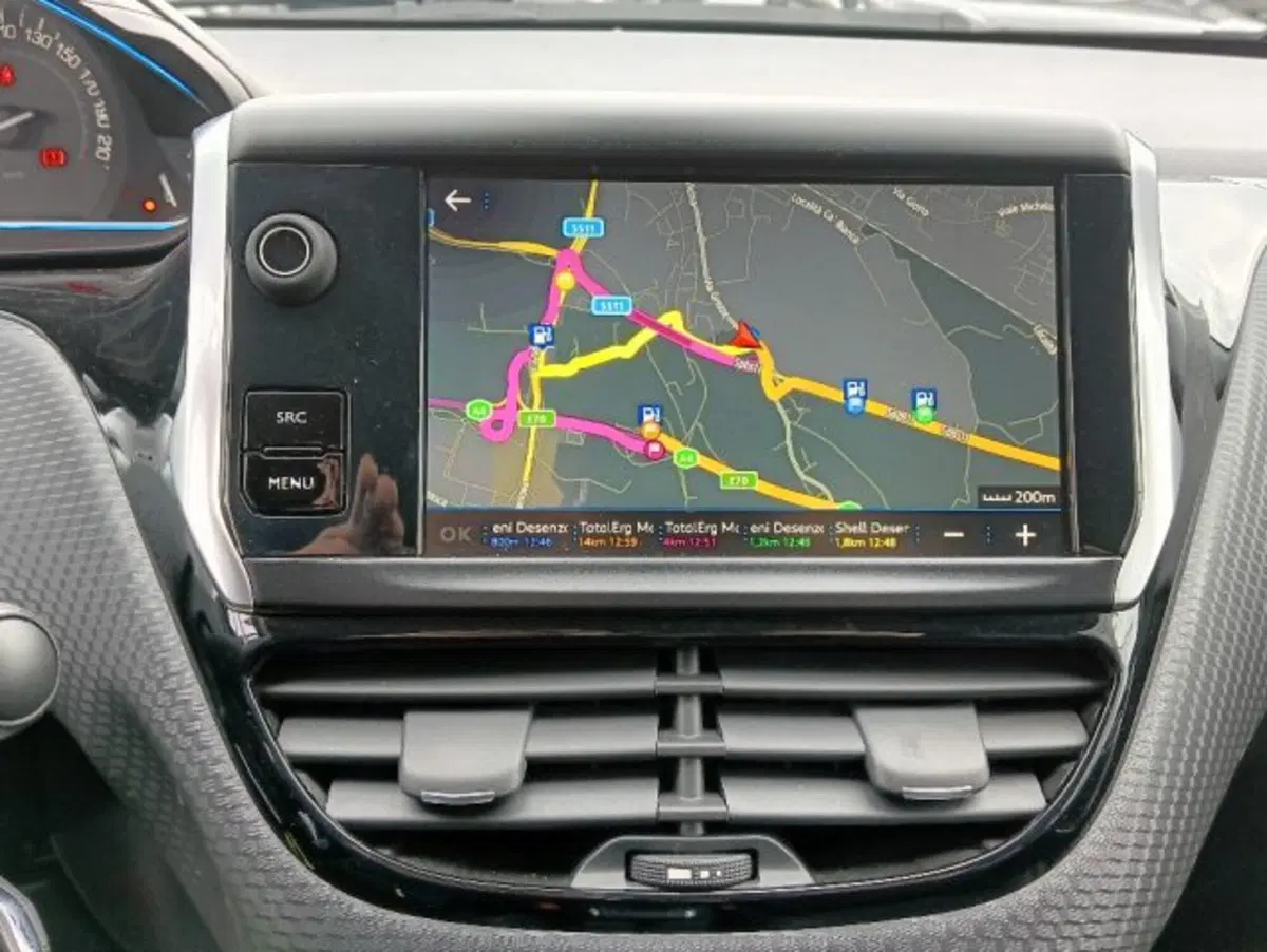 Peugeot 2008 usata a Brescia (18)