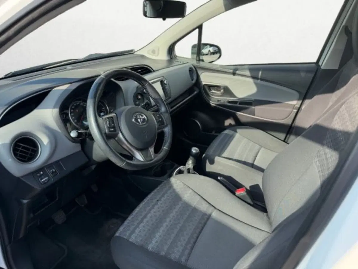 Toyota Yaris usata a Treviso (10)