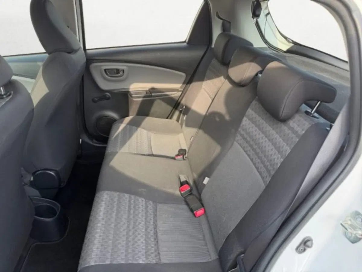 Toyota Yaris usata a Treviso (11)