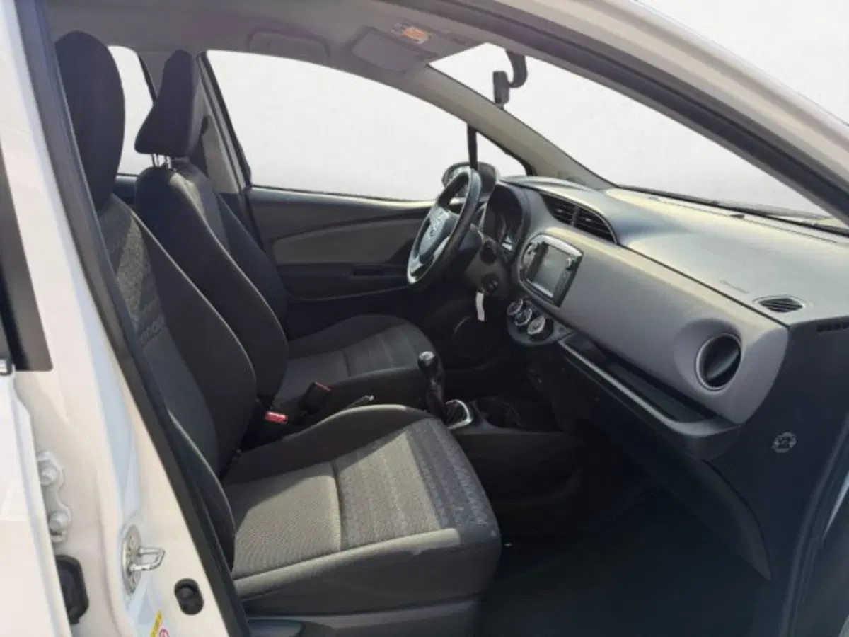 Toyota Yaris usata a Treviso (12)