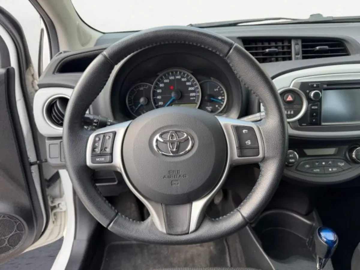 Toyota Yaris usata a Treviso (12)