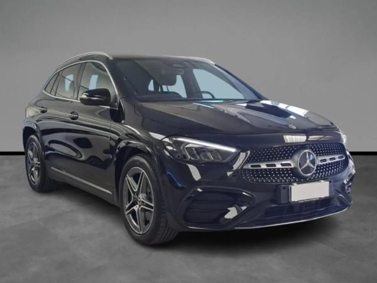 Mercedes-Benz GLA SUV usata a Verona (14)