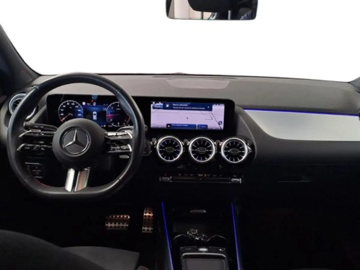 Mercedes-Benz GLA SUV usata a Verona (7)