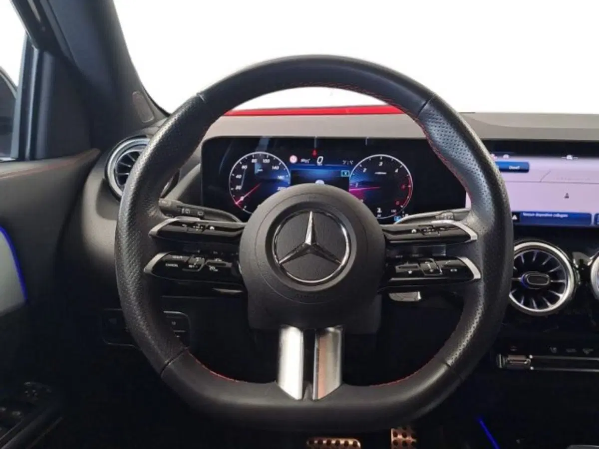 Mercedes-Benz GLA SUV usata a Verona (9)